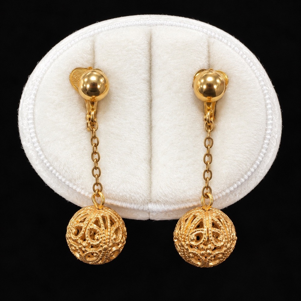 Vtg Gold Tone Filigree Orb Ball Clip On Earrings Ornate Dangle Drop Statement